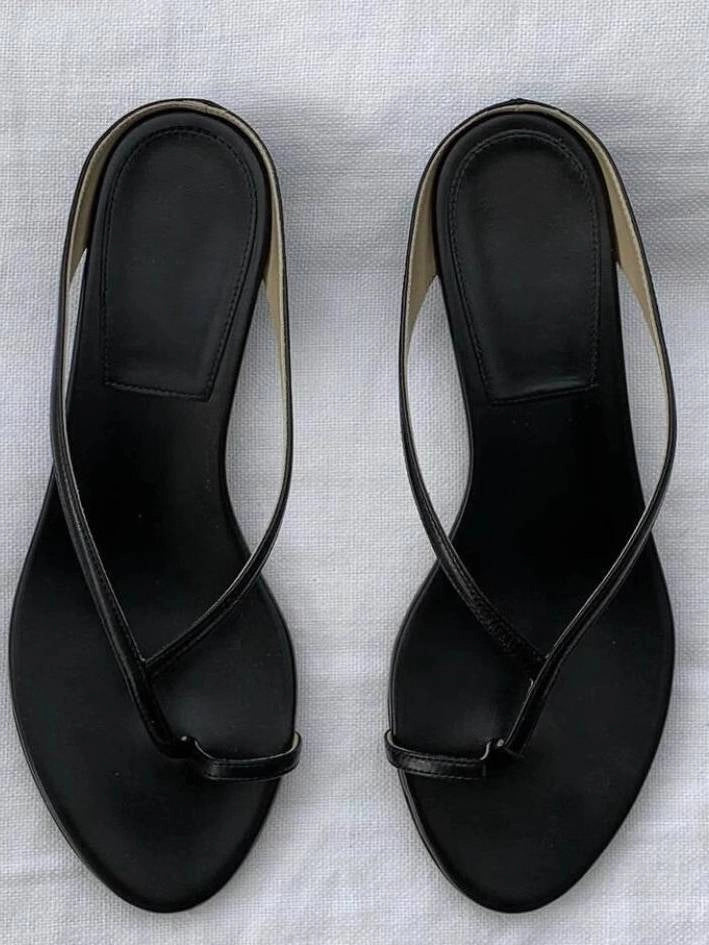 Lilla Clip Toe Flat Slipper