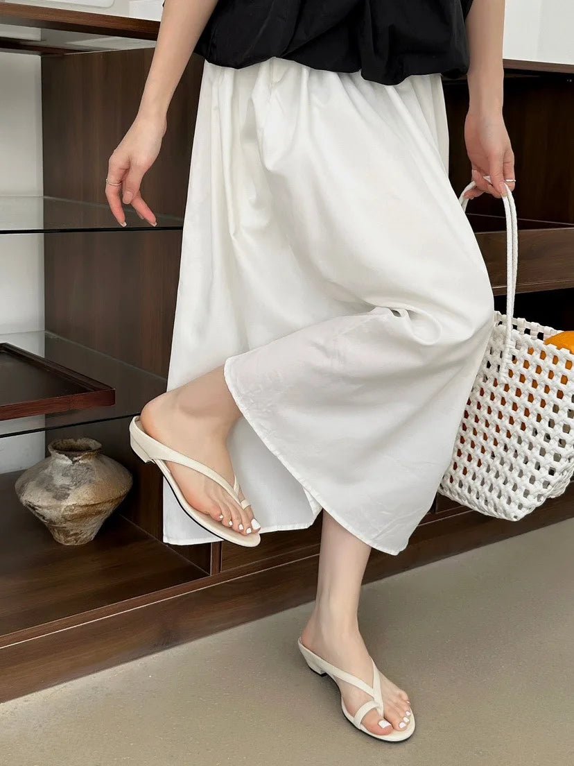 Lilla Clip Toe Flat Slipper