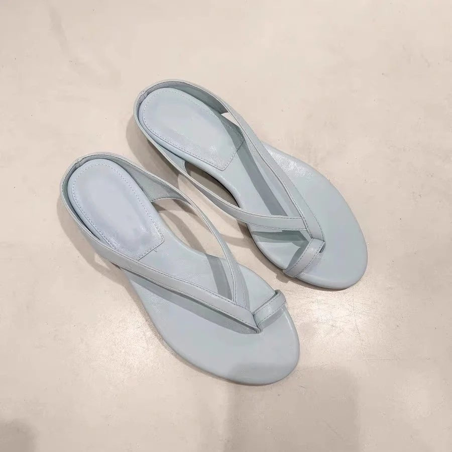 Lilla Clip Toe Flat Slipper